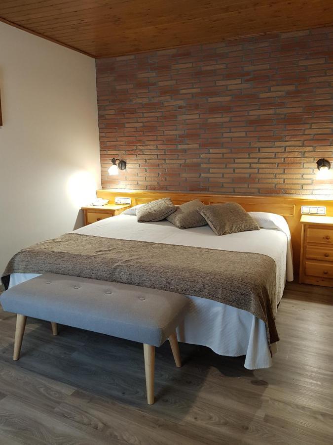Hotel Sant Roc Camprodon Kültér fotó