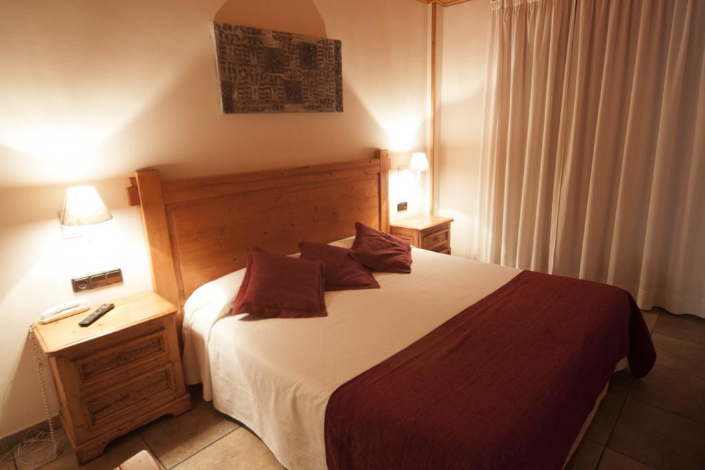 Hotel Sant Roc Camprodon Kültér fotó