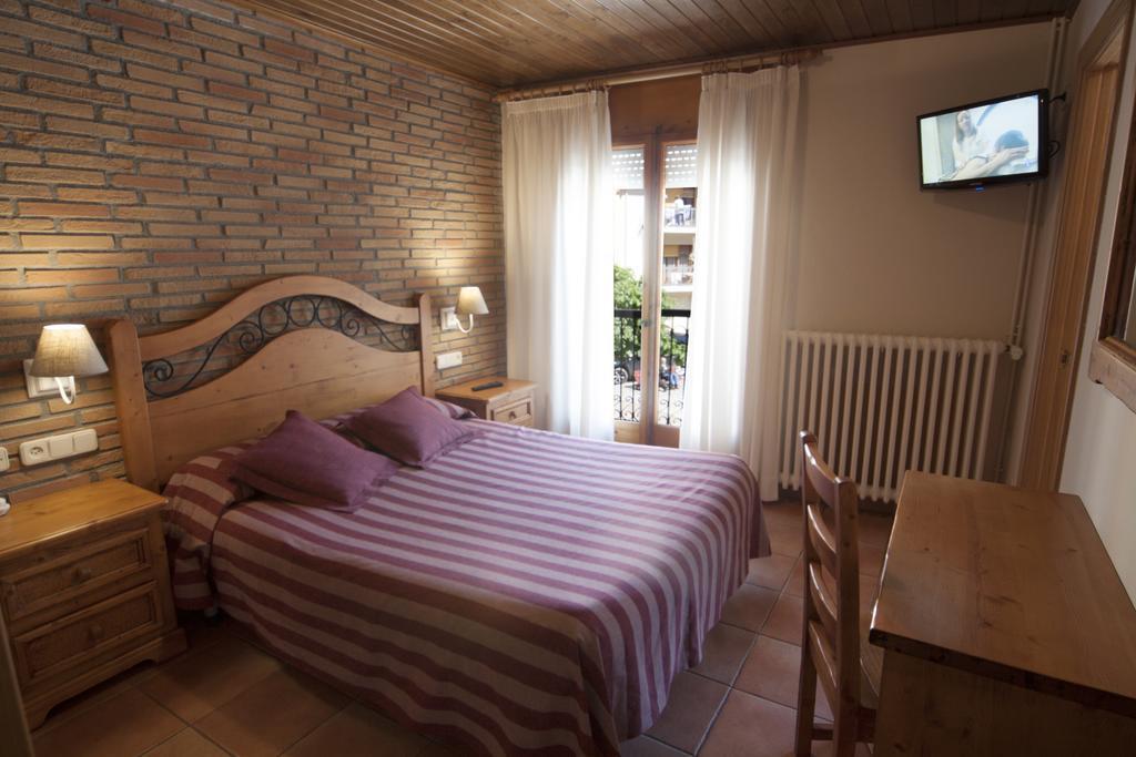 Hotel Sant Roc Camprodon Kültér fotó